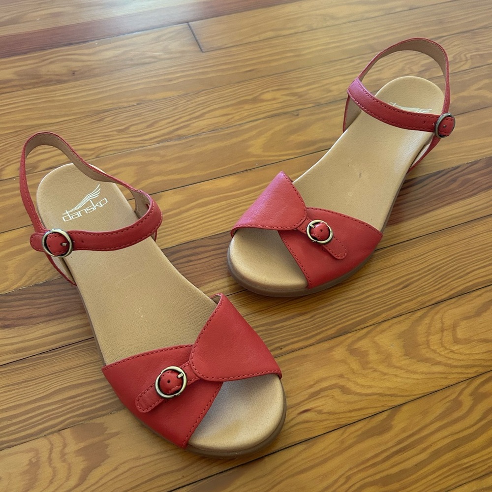 Dansko Women's Red Sandals with Buckle